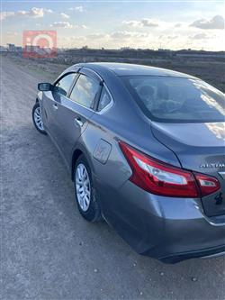 نيسان ألتيما